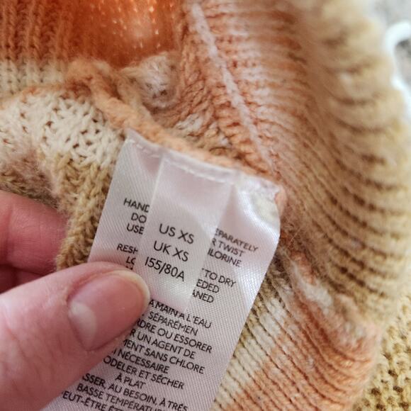 Urban Outfitters Cropped Sweater Pullover Balloon Sleeve Stripe Pink Tan Size XS - Picture 6 of 8